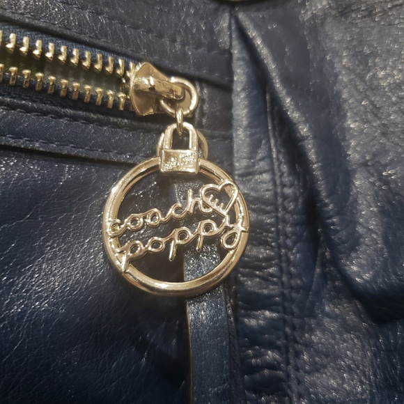 Handbag - Picture 4 of 8